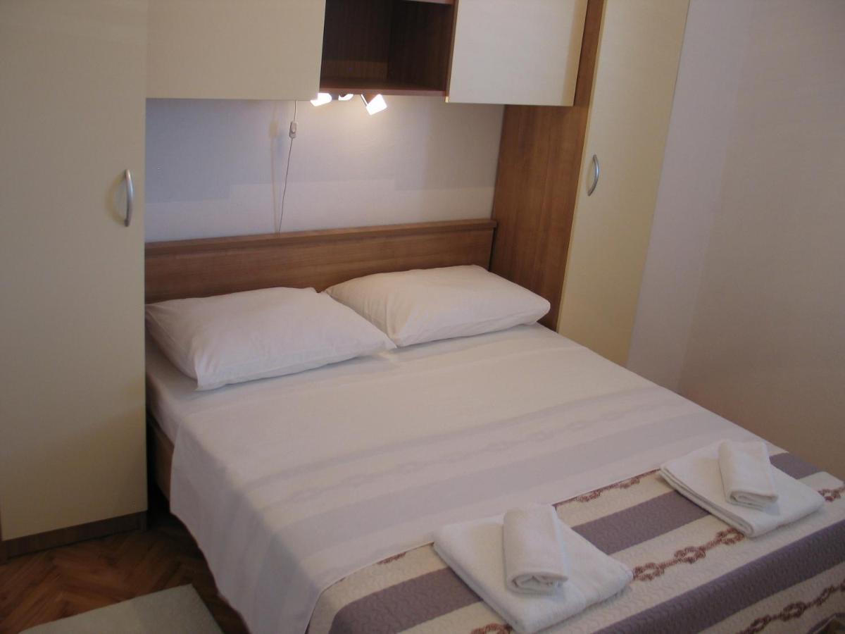Apartmani Kunteja Pag Town Exteriér fotografie